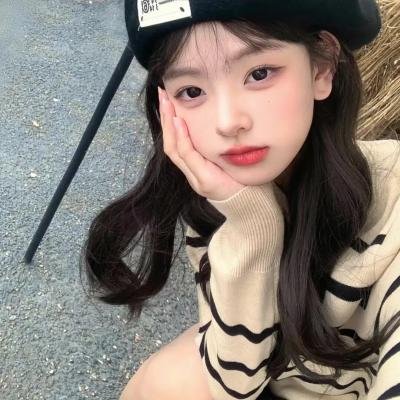 鲜花盛开的村庄